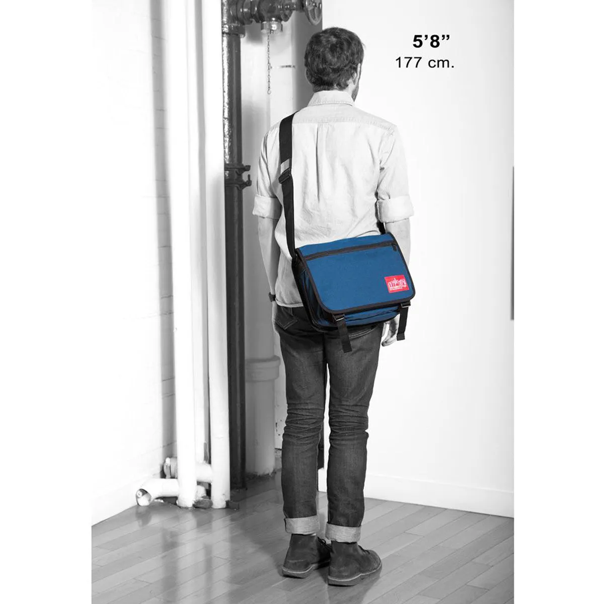 Manhattan Portage Europa (Sm) with Back Zipper and Compartments