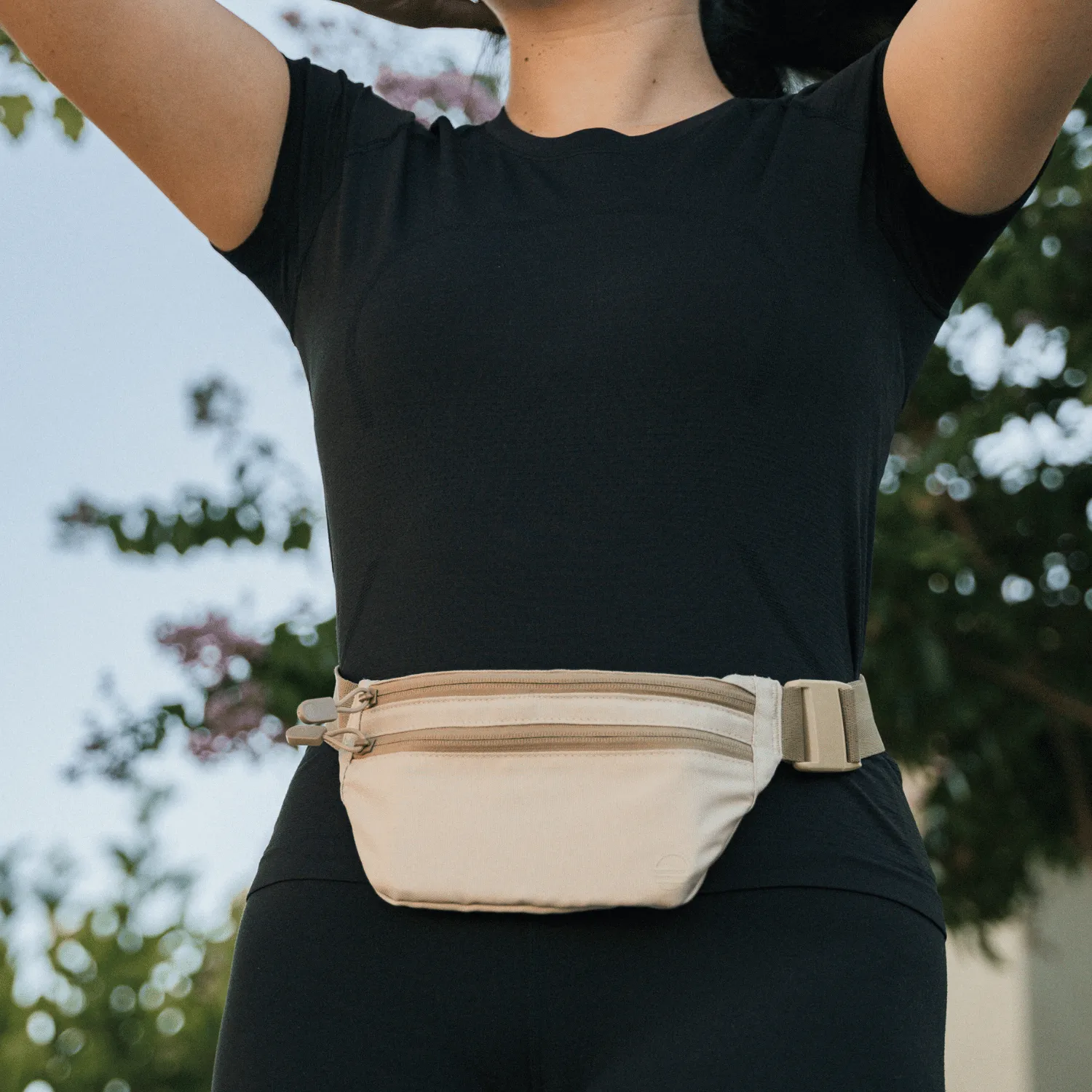 Runner Sling Bag | Toasted Almond