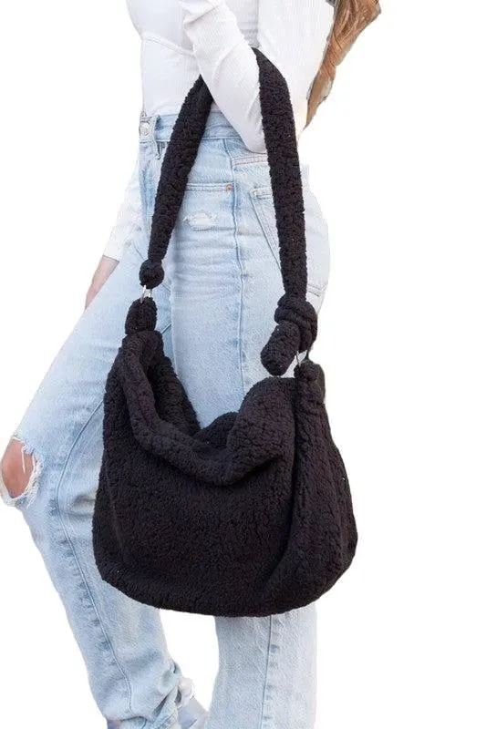 Sherpa messenger bag